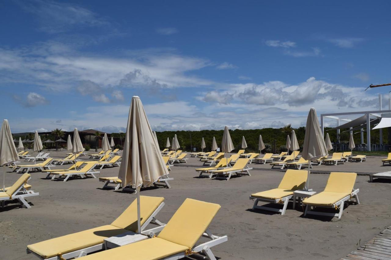 Amber Hotel Albania Spille Exterior foto
