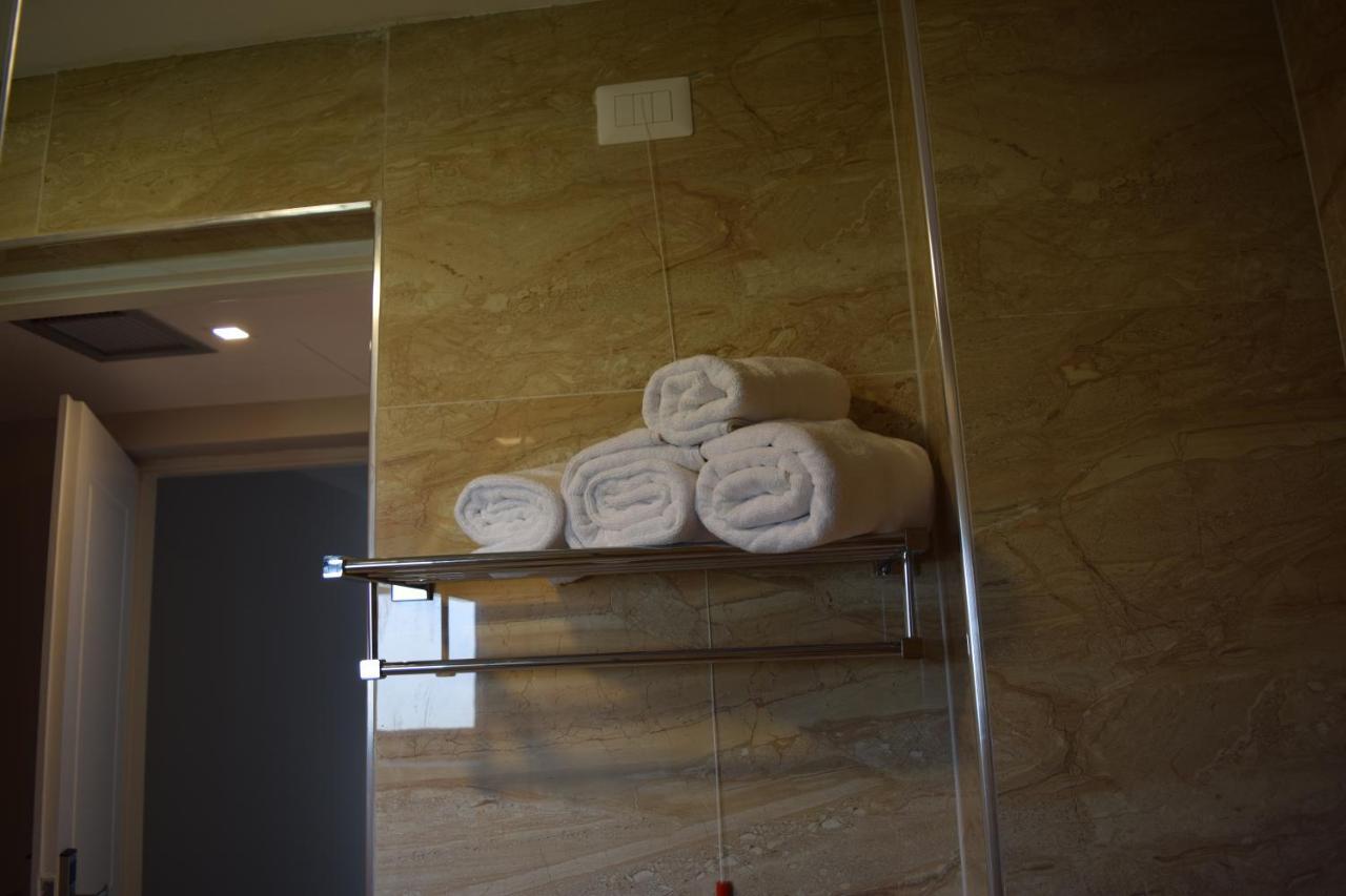 Amber Hotel Albania Spille Exterior foto