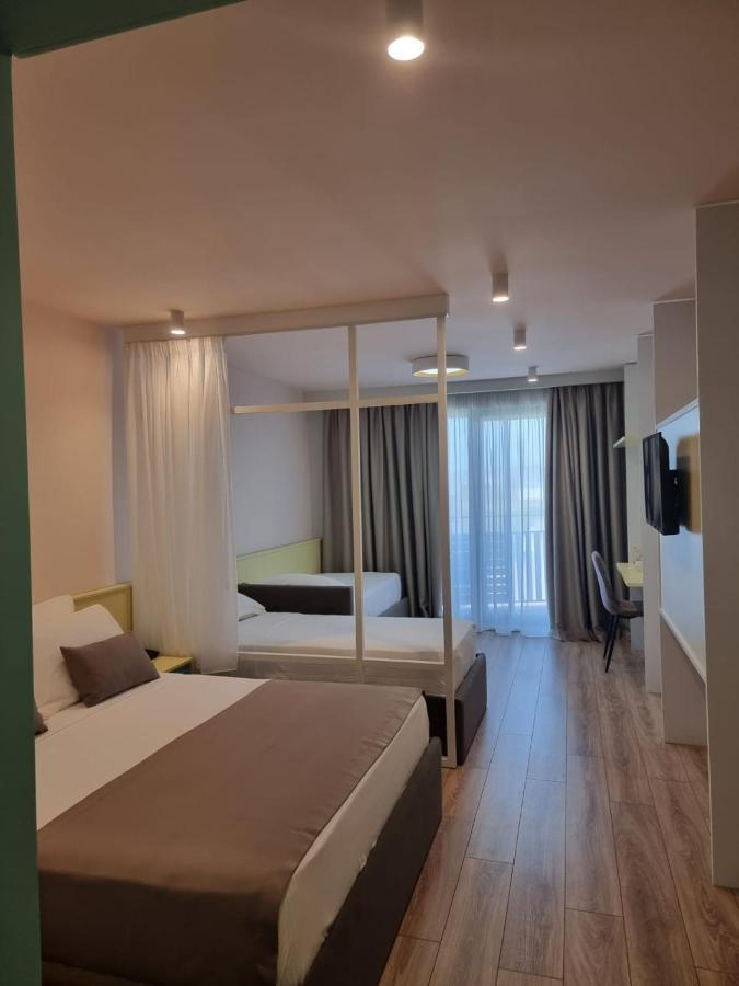 Amber Hotel Albania Spille Exterior foto