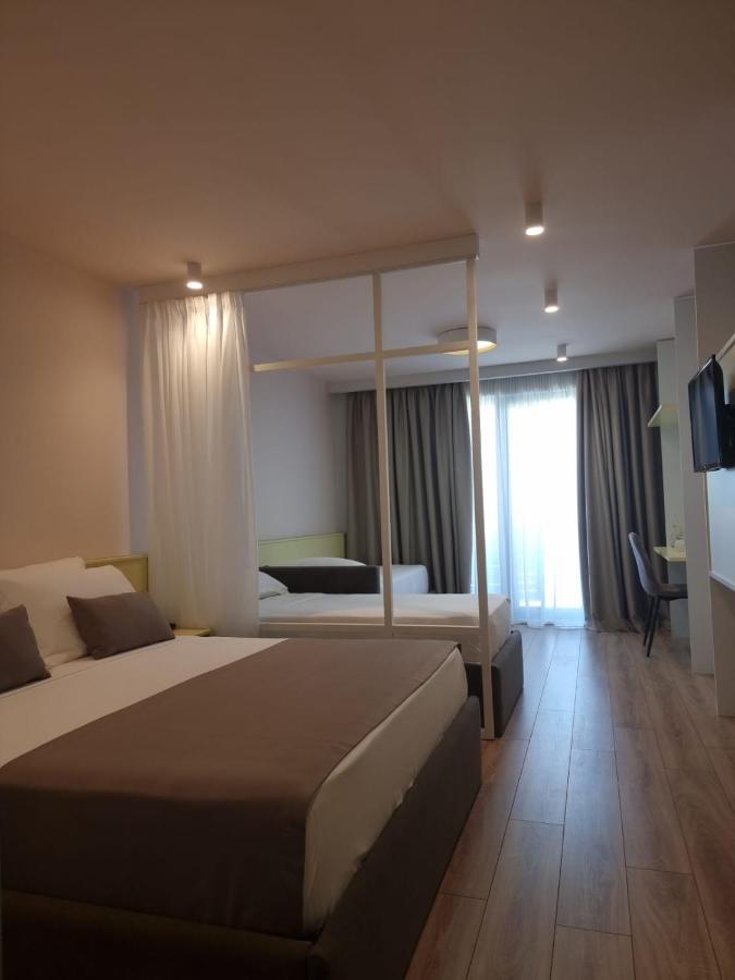 Amber Hotel Albania Spille Exterior foto